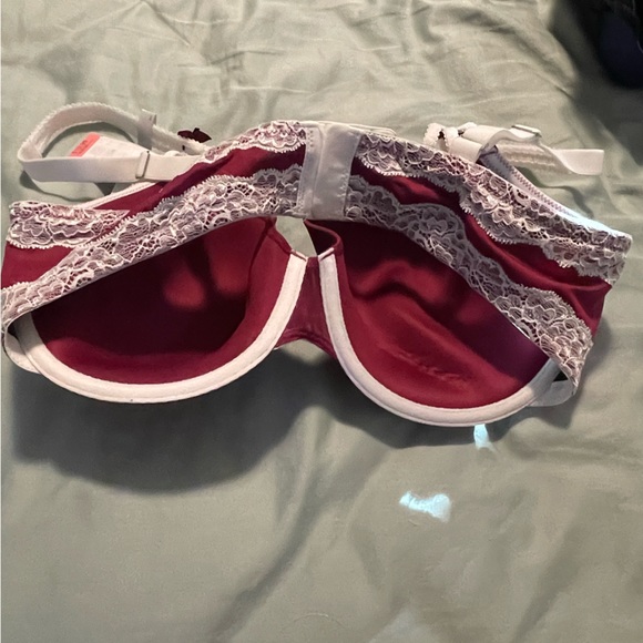 2 size 38D modern movement bras, 1 NWOT, 1 EUC - Picture 9 of 9